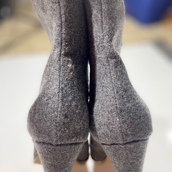 Matiko Grey Wool Leather Pointed Toe Woman’s Heel Zip Side Boots NWOT Size 11 - Picture 8 of 13